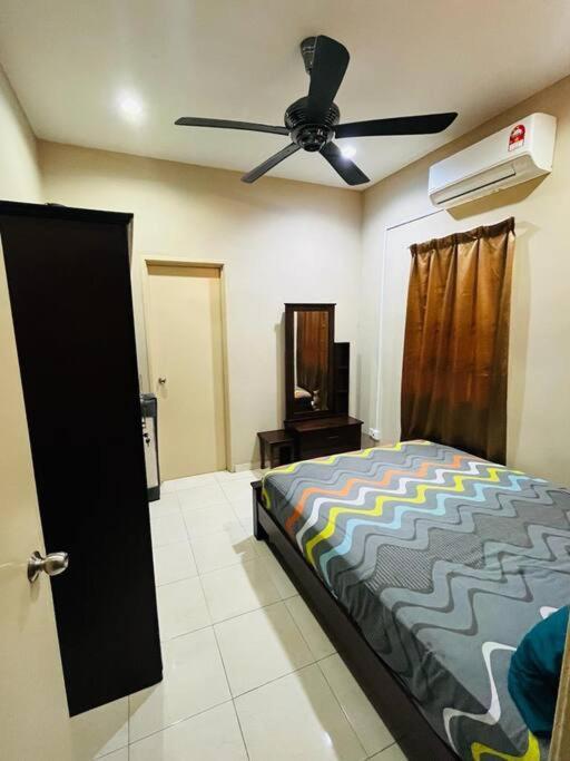 Rumah percutian Semi -d 2 Seremban